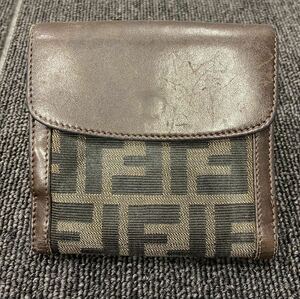 □【売り切り】FENDI フェンディ 二つ折り財布 ズッカ 柄 ブラウン レザー キャンバス 