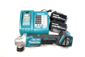 Makita マキタ 18V 125mm 充電式ディスクグラインダー GA518D 純正バッテリー2個・充電器付　(6130)