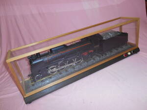  old metal model *D51*528 serial number * total length 64cm* glass case attaching *