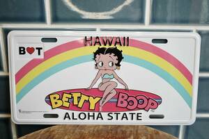 新品 ベティちゃん　BETTY BOOP　HAWAII ALOHA STATE ナンバープレート メタルサイン 看板　SURF　サーフ　インテリア　ハワイ