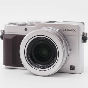 101479☆ほぼ新☆パナソニック コンパクトデジタルカメラ ルミックス LX100 4/3型センサー搭載 4K動画対応 シルバー DMC-LX100-S