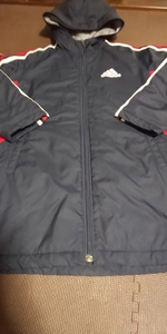 adidas dark blue, red, white, warmer bench coat size 140