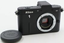 ★☆全額返金保証！最速発送！【Nikon1 V1 10mm F2.8 レンズキット ブラック シャッター回数6回 新品同様】★☆（202310-23477-kaitori）_画像2