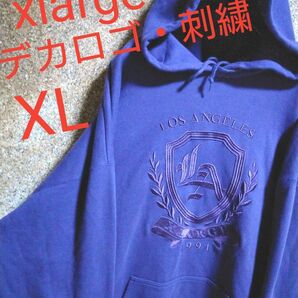 xlarge　プルオーバー　パーカー　デカロゴ　刺繍　パープル　XLサイズ