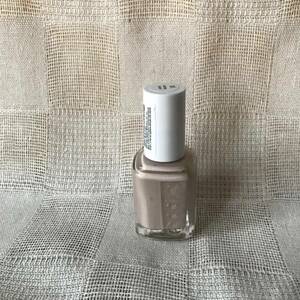 Essie 745 Sand Tropez 13,5 мл Эсси, лак для ногтей.