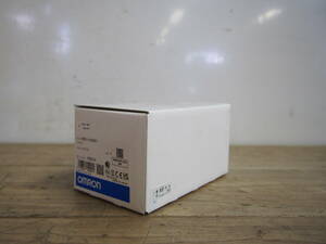 ★【1T1102-5α1】 新品、未使用 OMRON オムロン V680-HAM91 2020年製 アンプ一体コントローラ 動作保証