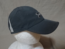 激レア USA購入 アクティブ系スポーツブランド アンダーアーマー【UNDER ARMOUR】 シンプルデザイン ロゴ刺繍入りランニング系CAP 中古品_画像4