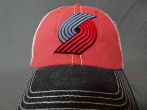 激レア USA購入 NBAバスケットボール ポートランド トレイルブレイザーズ【Portland TrailBlazers】ロゴ刺繍入り メッシュキャップ中古良品