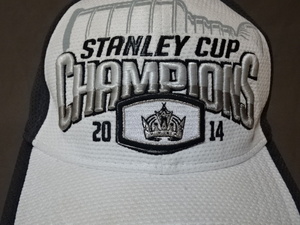 激レア USA購入【NEWERA】【39THIRTY】NHLアイスホッケー 2014年スタンレーカップ【2014 Stanley Cup Champions】ロゴ刺繍入りCAP 中古良品