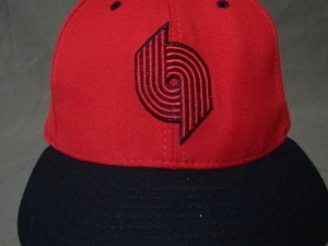 激レア USA購入 MADE IN USA 【NEWERA】製【59FIFTY】【HARDWOOD CLASSICS】 NBA【Portland TrailBlazers】ロゴ刺繍入りキャップ 中古品