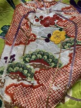 ★きものさらさ　アンティーク着物帯★御所解文様　古典文様　貝桶　刺繍　菊　正絹　大正ロマン　古布　古裂　衣装　ディスプレイ_画像7