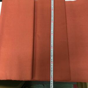 F65-004 半紙 2尺×6尺 日本の伝統色 真朱 25枚 ほか断裁されている同紙が数枚ございます