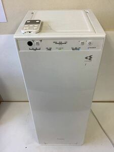 ○営TK005-後S140 【埼玉発】DAIKIN ダイキン 空気清浄機　加湿ストリーマ ホワイト　2021年製　MCK50Y-W 動作確認済　