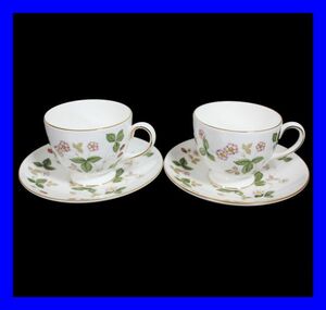 ●新品未使用品 ウェッジウッド ワイルドストロベリー カップ＆ソーサー 2客セット Wedgwood 陶磁器 花 フラワー 葉 リーフ Z3463