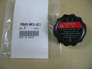  free postage original radiator cap 621 Steed 400 Steed 600 RVF400 Hornet 600 BROS650 Magna 750 XRV650 XRV750 CBR1100XX X11 ③