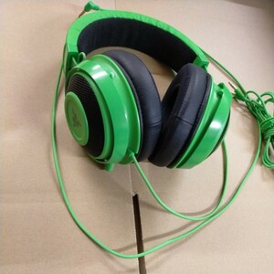 ヘッドホン ゲーミング　Razer Kraken Green ゲーミングヘッドセット アナログ接続 グリーン