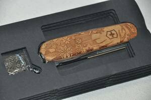 数量限定/未使用 SE2022 VICTORINOX スーパーティンカーウッド ウィンターマジック リミテッド 1.4701.63E1 日本正規品 ビクトリノックス