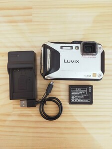 ★実用品★ Panasonic パナソニック LUMIX DMC-FT5 シルバー コンパクトデジタルカメラ