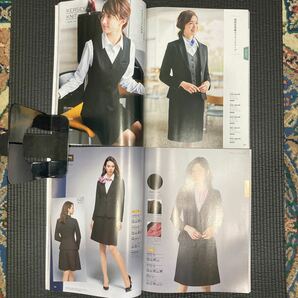 カタログ ☆ 中古本 ２冊 オフィスレディ OL 制服 美脚 コスプレ ユニフォーム 脚線美 ミニスカート 受付 ハイヒールの画像7