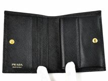 163125◇美品 PRADA プラダ 二つ折り財布 短財布 ウォレット IMV204 サフィアーノ レザー ブラック 黒 メンズ レディース 箱・カード付/ C_画像5
