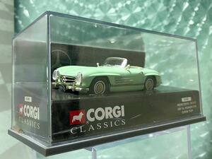 CORGIコーギー MERCEDES-BENZ 300 SL ROADSTER OPEN TOP メルセデス　ベンツ　オープンカー　ペパーミントグリーン色　