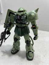 ガンプラ RG 機動戦士ガンダム 1/144 MS-06F 量産型ザク 完成品 現状受け渡し品_画像3