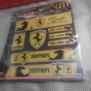 【送料無料】Ferrari(フェラーリ) ステッカー 横14cm×縦14.5cm ③