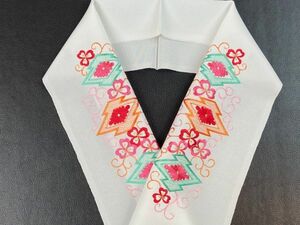 ▼三作▼送料無料　絹交　刺繍半衿　洗濯OK 　A157　日本製