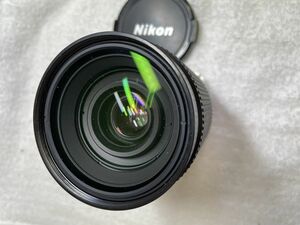 Nikon Ai-s Zoom-NIKKOR 35-135mm f3.5-4.5 208538