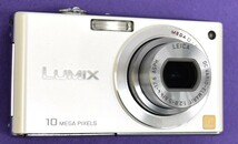 【通電、実写確認済】 ルミックス LUMIX DMC-FX35 デジタルカメラ パナソニック 充電器 充電池 ケース 取説付き デジカメ 写真_画像4