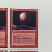 sA260o [人気] MTG 赤 レア R 血染めの月 Blood Moon クロニクル CHR 白枠 英語版 計4枚_画像4