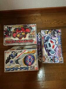 仮面ライダーキバ DX変身ベルト ダークキバットベルト、サガークベルト、アークキバット&レイキバットセット 開封美品 