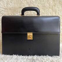 《美品》ロエベ ビジネスバッグ アナグラム レザー LOEWE ブリーフケース 本革 ゴールド金具 A4 鍵 Gカード 裏地総柄 メンズ ブラック 黒 _画像2