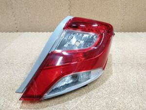 トヨタ ヴィッツ KSP130 NSP130 NSP135 NCP131 130系 右テールランプ LED KOITO コイト 52-273 81551-52B90【R5-4579B-K】NT