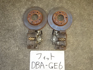 フィット　20年　DBA-GE6　フロントキャリパー　フロントローター　左右　走行93.945km