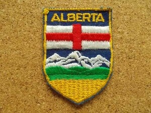 80s カナダ ALBERTA アルバータ州 CANADA 国旗 山脈 刺繍 ワッペン/ビンテージ スーベニア Voyager 旅行 観光 土産 USA