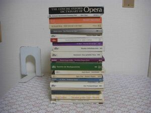 オペラ洋書 23冊 Die Sieben Groben Opern Mozarts、Taschenbuch Der Oper、Verdi-Briefe、Das Phantom der Oper 他 C59