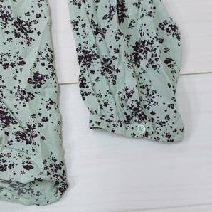 S1010 ★美品★ UNIQLO ユニクロ レディース ブラウス カットソー 長袖 L 緑 総柄 レーヨン 上品 ゆるふわ フェミニンフローラルスタイルの画像7