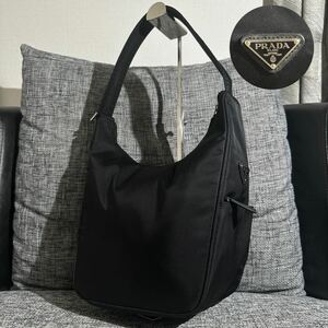 1円〜 【美品】PRADA ワンショルダーバッグ 肩掛けかばん 三角ロゴプレート 黒 プラダ ブラック ファスナー 2way