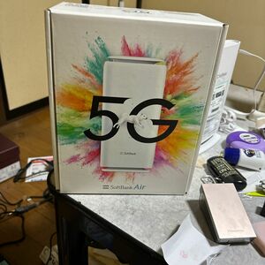 ソフトバンクエアーです。43560円の物です。使って1カ月の物です。もし使ってくれる人いたらなと思い、出品します。 