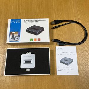 新品同様 ACASIS M.2 NVMe SSD スタンド M04 NVMe → USB3.1 TYPE-C/A 変換 ケース