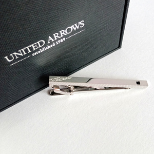 【uat457】UNITED ARROWS ユナイテッドアローズ ネクタイピン タイバー シルバー×ブラック 黒 JET ジェット 魔除けのパワーストーン