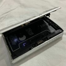 230295 SONY WALKMAN ポータブルカセットプレーヤーWM-EX7 ウォークマン カセットプレーヤー _画像6