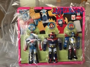 ポピー　　スーパーロボットセット　コンピュターNO7512 グレンダイザー、ガイキング、コンバトラーV　　ビンテージ