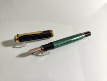 Pelikan Souveran M800 初期型 グリーンストライプ 14C-585 F /ペリカン スーベレーン 万年筆 緑縞 14金 細字 吸引式 旧型 ビンテージ_画像2