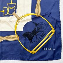 【比較的綺麗】CELINE セリーヌ　セリーヌスカーフ　大判スカーフ　85cm×85cm 紺色　シルク100% 中古品_画像3