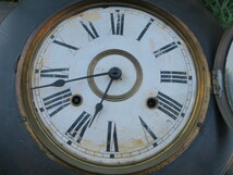 ◆麦屋◆古い巻物型掛時計 森合資会社製 稼働品 振り子・巻き鍵・ギボシあり 明治後期 柱時計 横312㎜ 縦123㎜ 長さ560㎜ 約2.88kg 柱時計_画像3