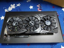 ASUS ROG STRIX RX590 GAMING グラフィックボード 8GB VR マルチ画面 4画面 3画面_画像3