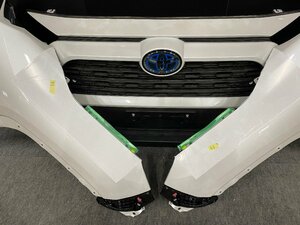 【新車外し】トヨタ RAV4 後期 フロントバンパー フェンダー セット 牽引フックカバー 付属 MXAA52 白 089 【特価】 管理:815