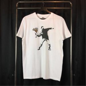 新品 未使用 大きい オーバー サイズ XXL 4XL 5XL 対応 BANKSY バンクシー 花束 投げ パレスチナ アート ビッグ Tシャツ ロンT パーカー 可